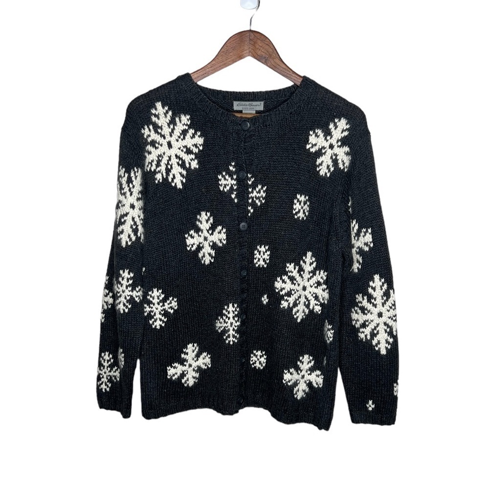 Vintage Eddie Bauer Cardigan Sweater Grey Blend Button Up Snowflakes